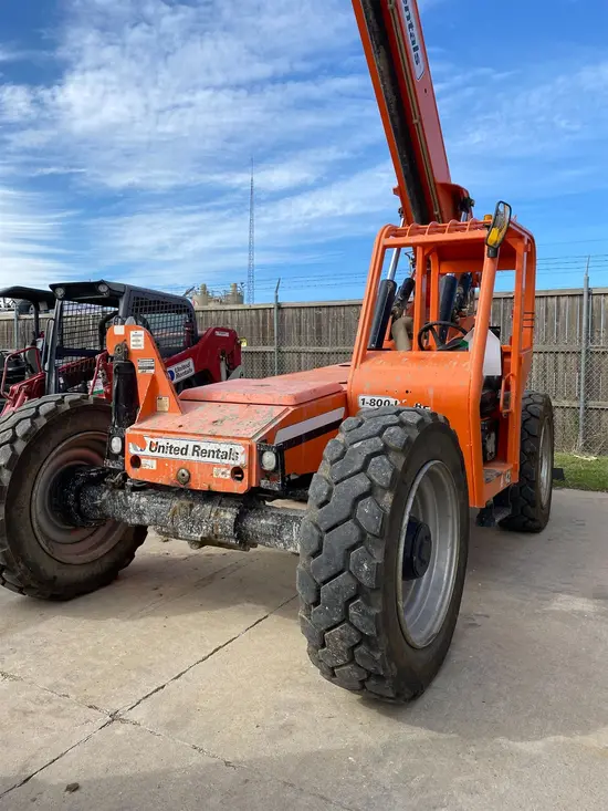 2015 SKYTRAK 8042 Forklift