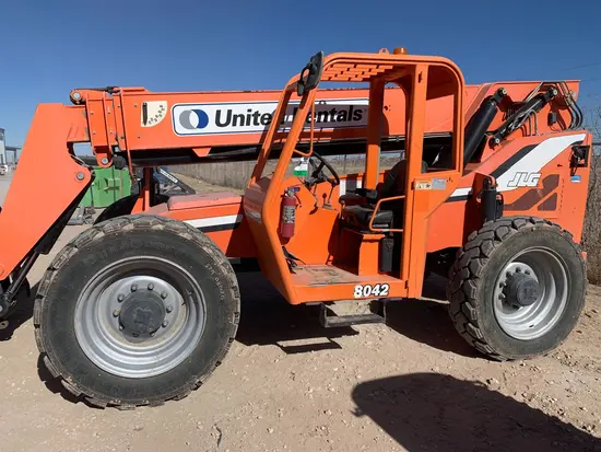 2015 SKYTRAK 8042 Forklift
