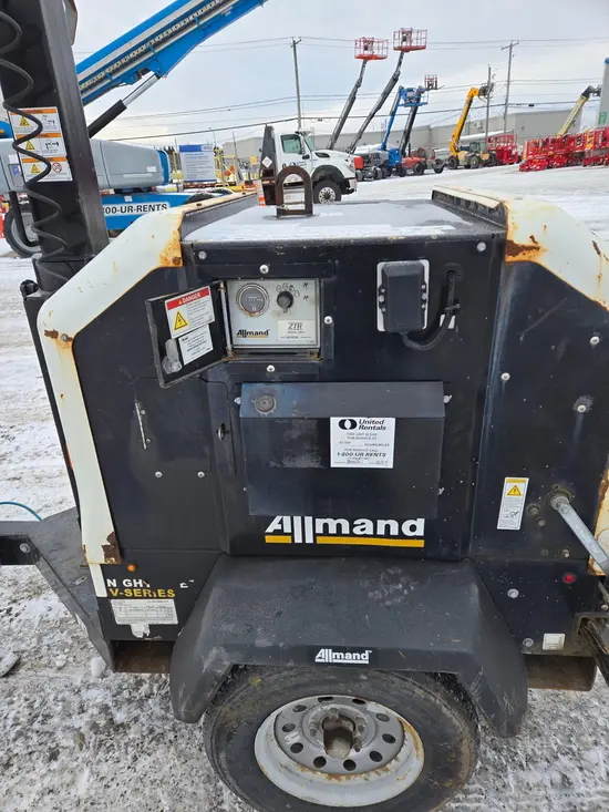 2017 Allmand NIGHT-LITE PRO Towable Light Tower