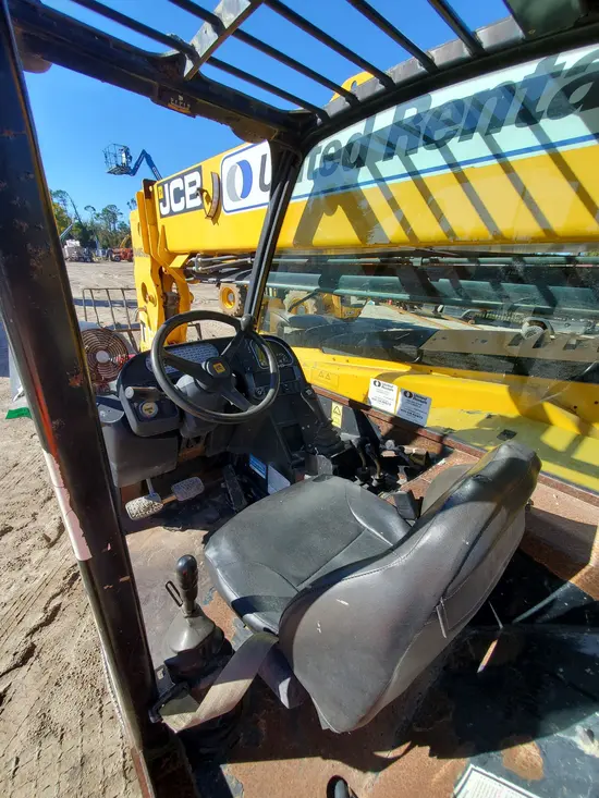 2016 JCB 507-42 Forklift