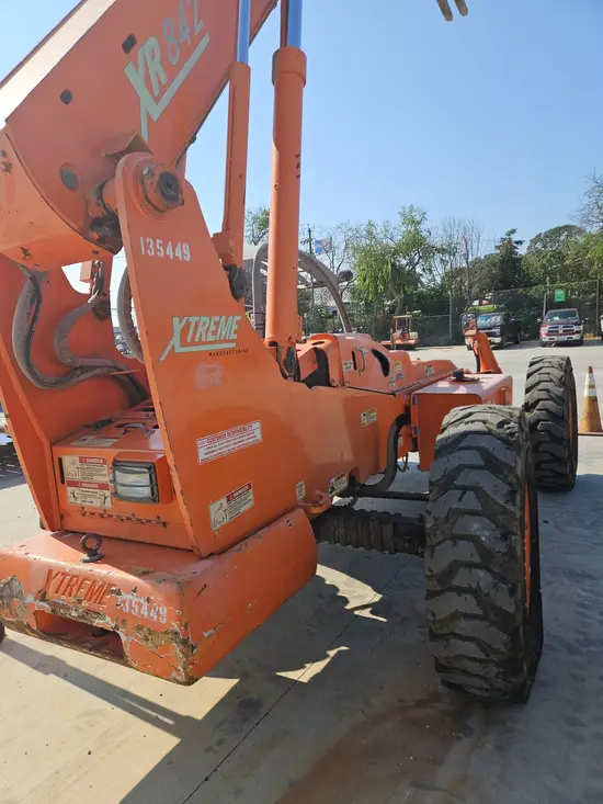 2013 XTREME XR842 Forklift