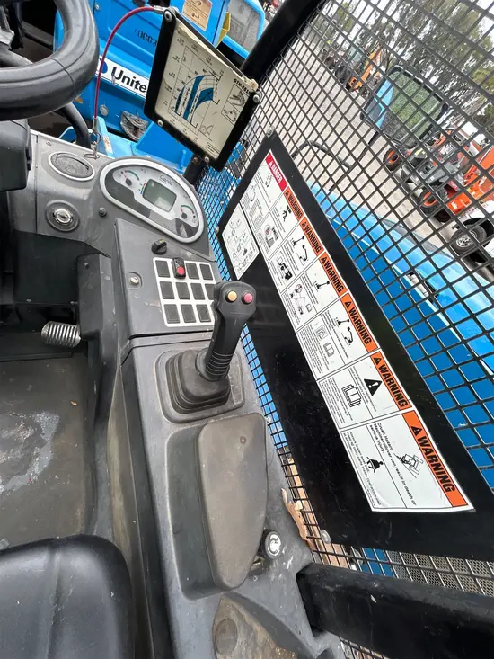 2017 Genie GTH-5519 Forklift