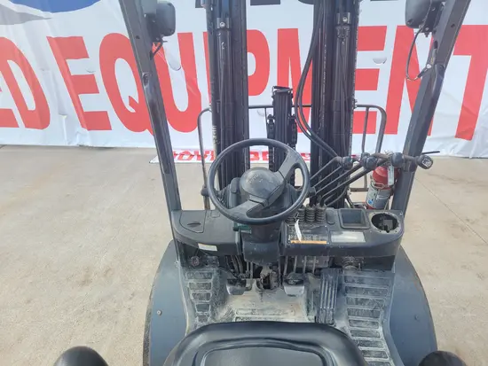 2018 Toyota 8FDU30 Warehouse Forklift