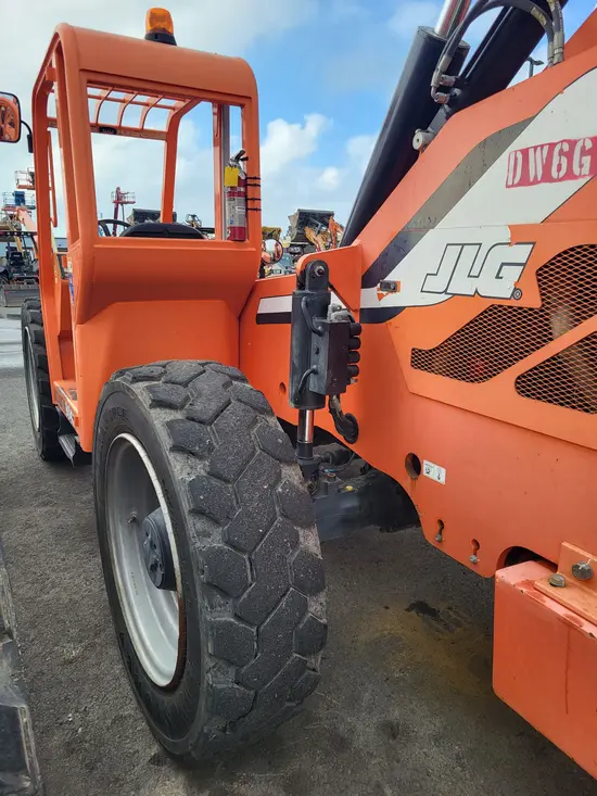 2015 JLG 8042 S Forklift