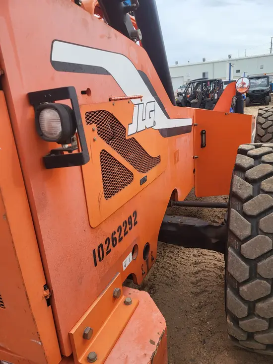 2014 SKYTRAK 6042 Forklift