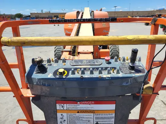 2017 JLG 600S Boom Lift