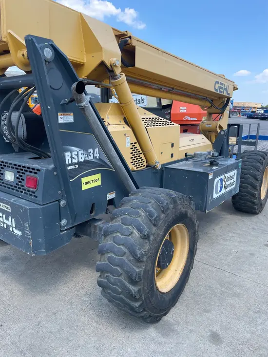 2017 Gehl RS6-34 Forklift