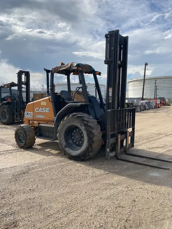 2019 Case 586H Forklift