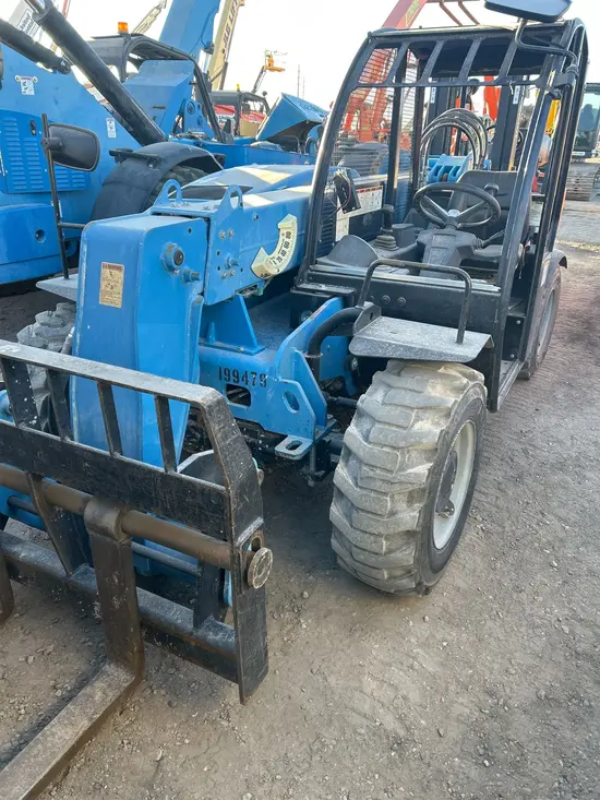 2017 Genie GTH-5519 Forklift