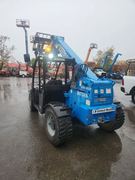 2016 Genie GTH-5519 Forklift