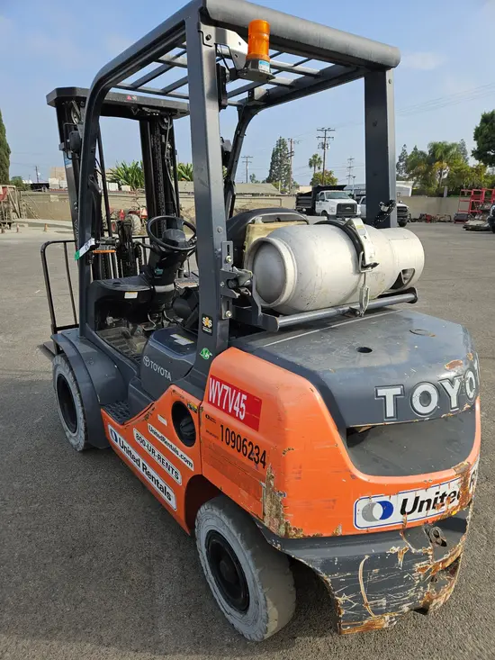 2019 Toyota 8FGU25 Warehouse Forklift