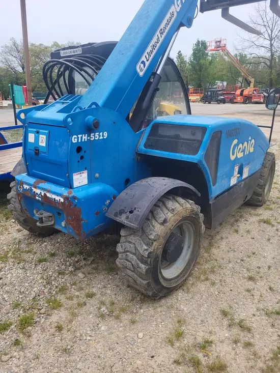 2016 Genie GTH-5519 Forklift