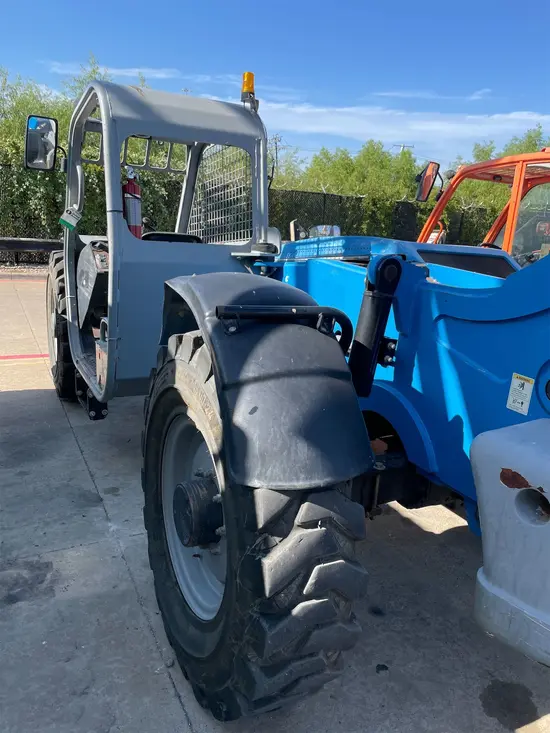 2014 Genie GTH-844 Forklift