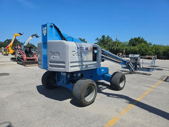 2015 Genie S-45 Boom Lift