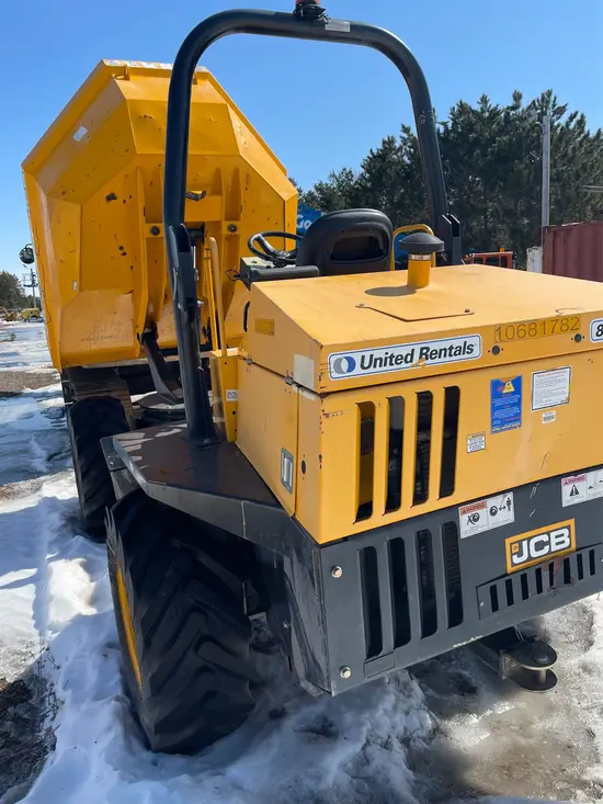 2017 JCB 6TST