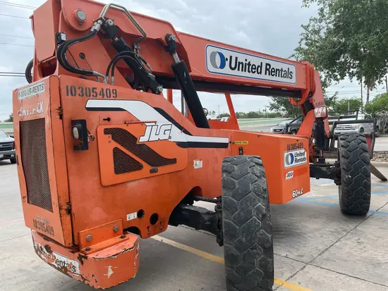 2014 SKYTRAK 6042 Forklift