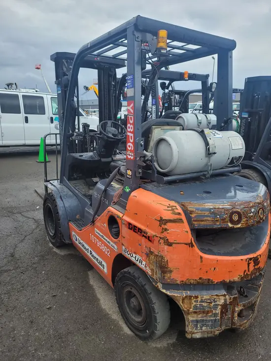 2018 Toyota 8FGU25 Warehouse Forklift