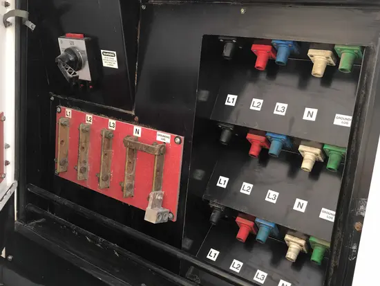 2013 Cummins C300D6RG Diesel Generator