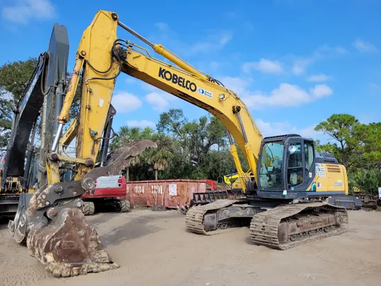 2019 Kobelco SK300LC-10 Excavator