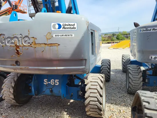 2013 Genie S-65 Boom Lift