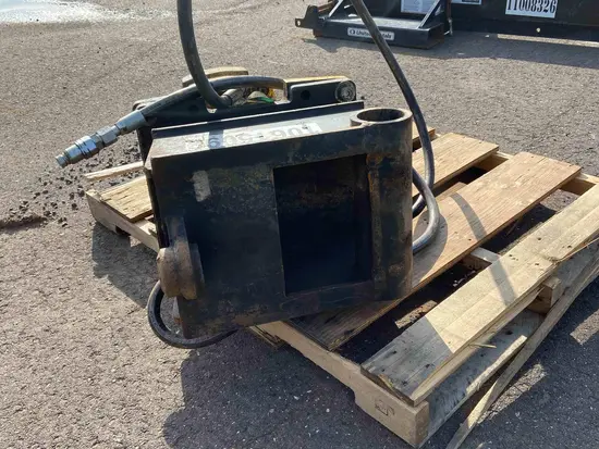 2017 Atlas Copco SB 452 Attachment