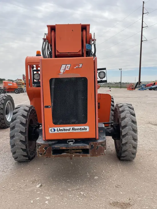 2016 SKYTRAK 8042 Forklift