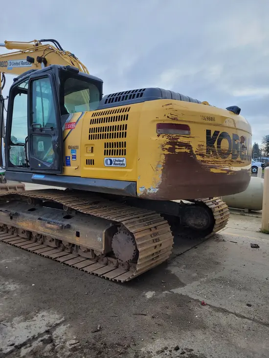 2017 Kobelco SK210LC-10 Excavator