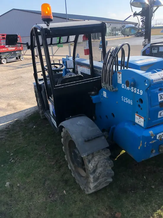 2017 Genie GTH-5519 Forklift