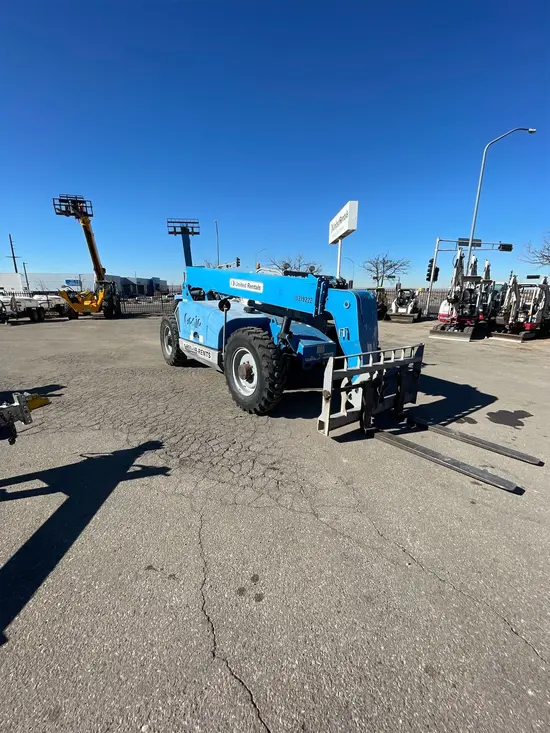 2014 Genie GTH-844 Forklift