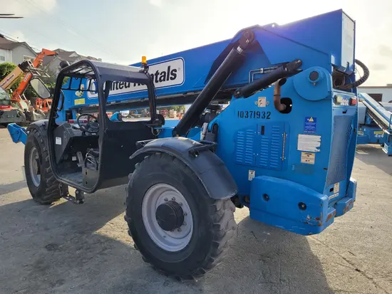 2015 Genie GTH-1056 Forklift