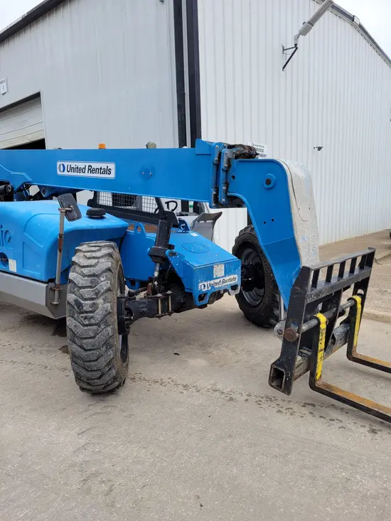 2014 Genie GTH-844 Forklift