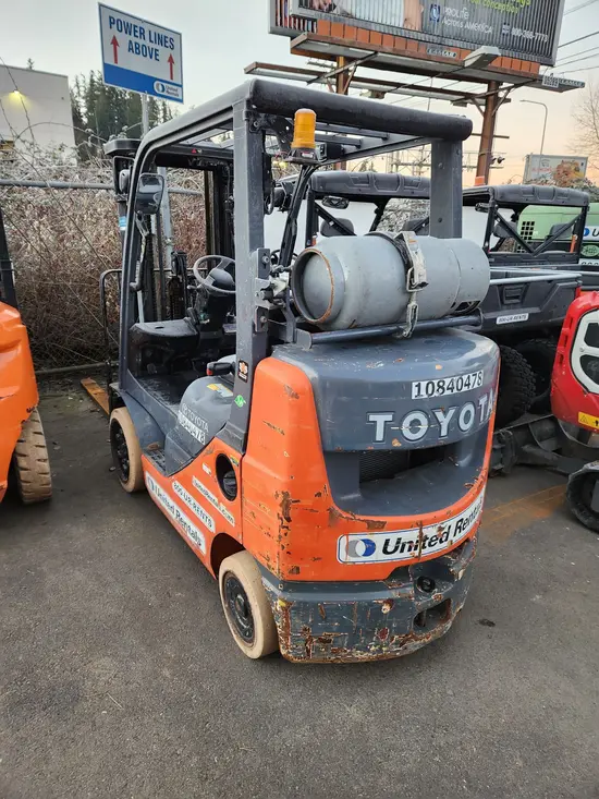 2019 Toyota 8FGU25 Warehouse Forklift