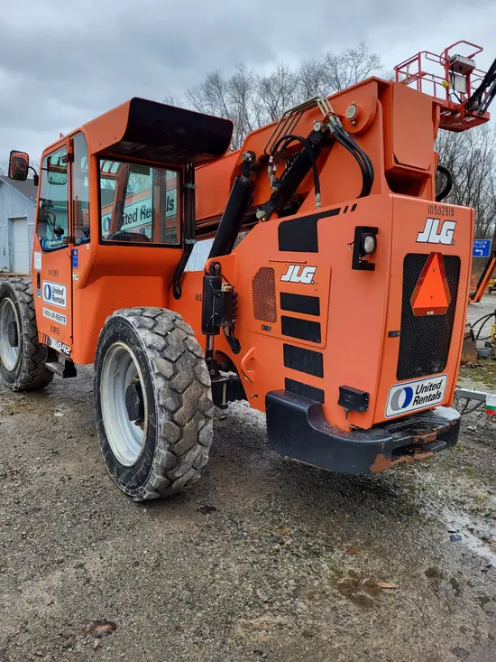 2016 SKYTRAK 6042 Forklift