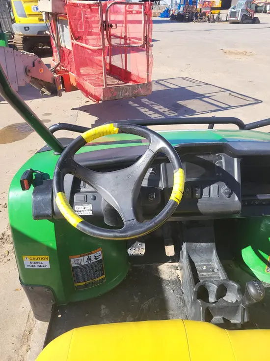 2022 John Deere XUV855MS4 Utility Vehicle