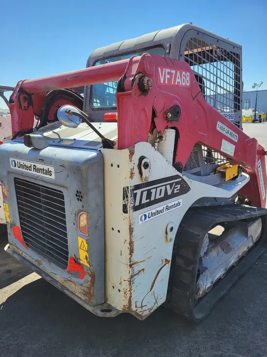 2017 Takeuchi TL10V2-R Track Loader