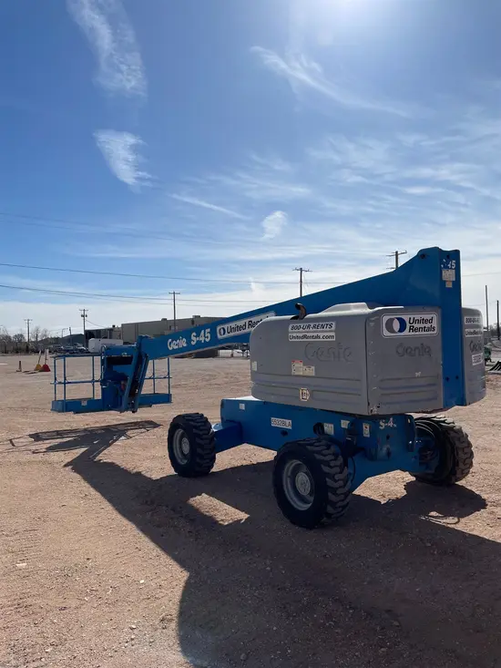 2014 Genie S-45 Boom Lift