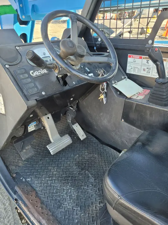 2015 Genie GTH-636 Forklift