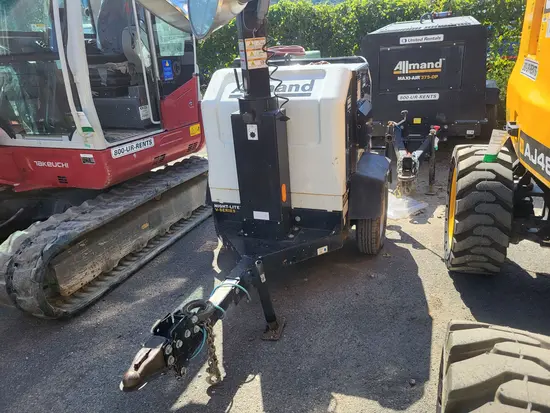 2017 Allmand NIGHT-LITE PRO Towable Light Tower