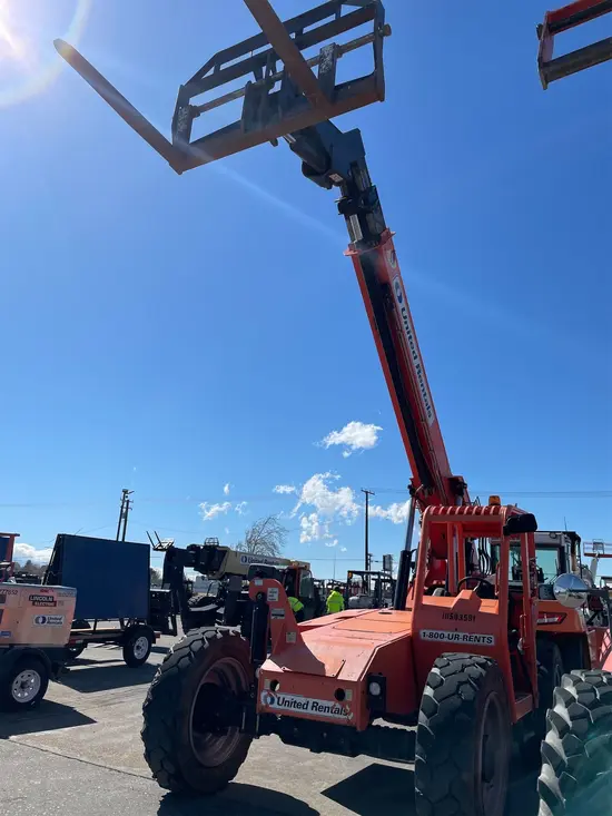 2016 SKYTRAK 6036 Forklift