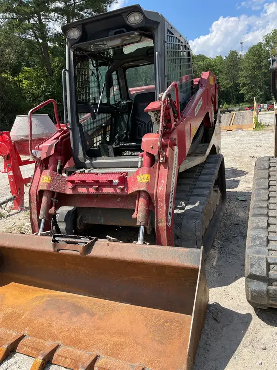 2017 Takeuchi TL10V2-CR Track Loader