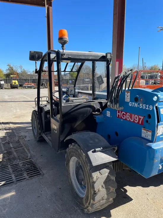 2017 Genie GTH-5519 Forklift