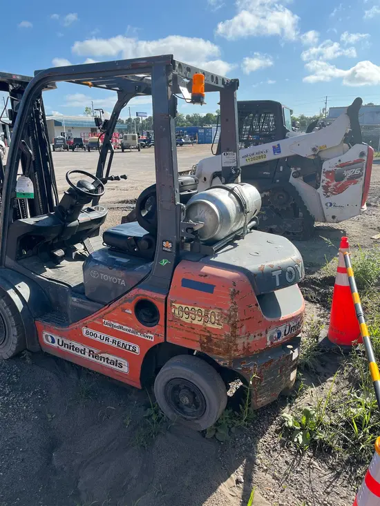 2019 Toyota 8FGU25 Warehouse Forklift