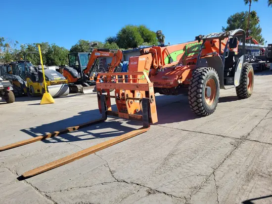 2015 XTREME XR842 Forklift