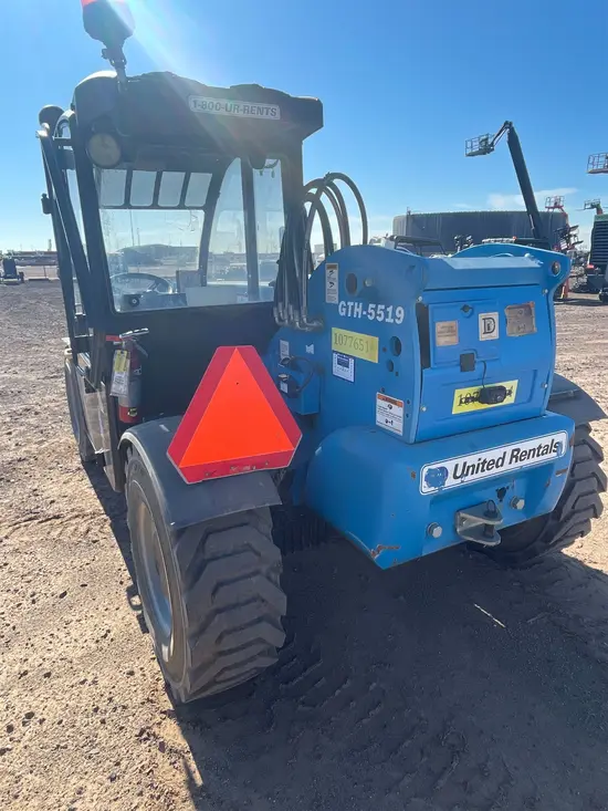 2018 Genie GTH-5519 Forklift