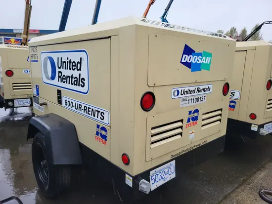 2020 Doosan P425/HP375EXT4I Air Compressor