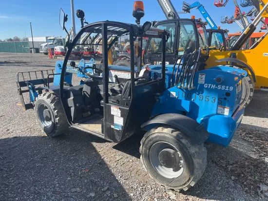 2017 Genie GTH-5519 Forklift