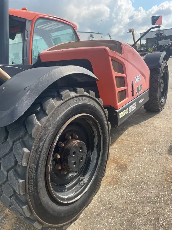 2017 JLG 1055 Forklift