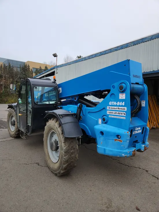 2016 Genie GTH-844 Forklift