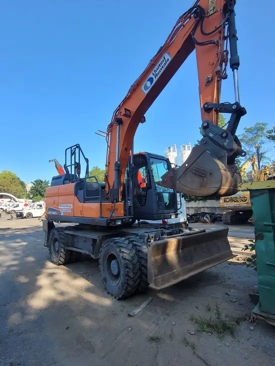 2017 Doosan DX140W-5-US20 Excavator