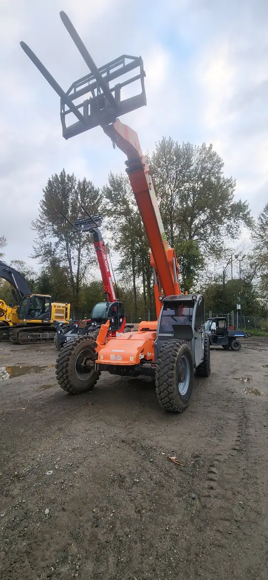 2016 XTREME XR842 Forklift